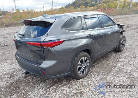 2022 Toyota Highlander Hybrid Xle z USA, uszkodzony, nr VIN 5TDGBRCH7NS541727